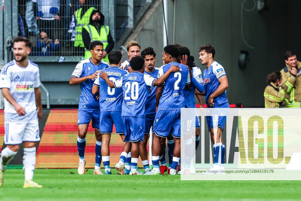 Sports, Soccer, 3rd Division, 2026–2027 Season, Matchday 8: MSV Duisburg vs. TSG 1899 Hoffenheim II, October 10, 2026, Schauinsland Reisen Arena: TSG 1899 Hoffenheim II celebrates after scoring the 1–0 goal via an own goal by Tobias Fleckstein of MSV Duisburg, 5; the Hoffenheim players celebrate at the Schauinsland Reisen Arena in Duisburg, North Rhine-Westphalia, Germany
