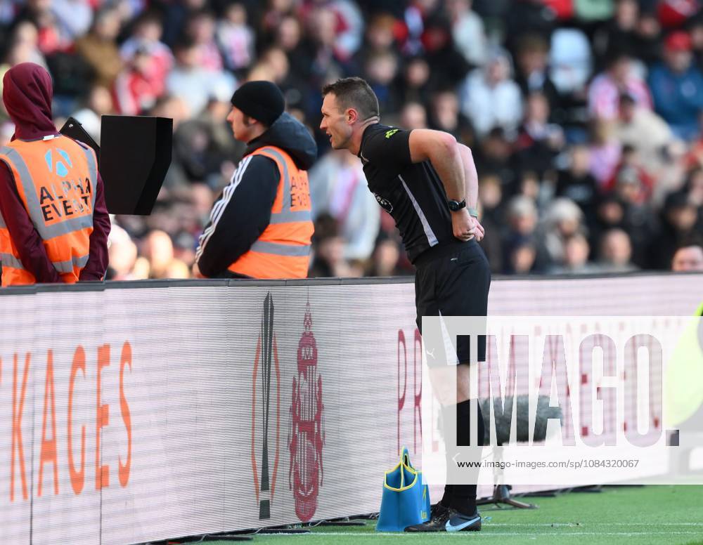 Referee Thomas Bramall reviews VAR incident involving Pascal Struijk of Brighton & Hove Albion Sunderland v Brighton & Hove Albion, Premier League, Football, Stadium of Light, Sunderland, UK - 10 Oct 2026Sunderland Stadium of Light United Kingdom
