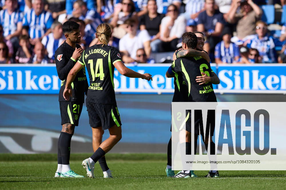 Alejandro Grimaldo of Atletico de Madrid celebrates after scoring the team s first goal during the LaLiga EA Sports match between Deportivo Alaves and Atletico de Madrid at Mendizorrotza on October 10, 2026, in Vitoria, Spain. Deportivo Alaves V Atletico De Madrid - La Liga EA Sports - ZUMAa181 20261010_zaa_a181_044
