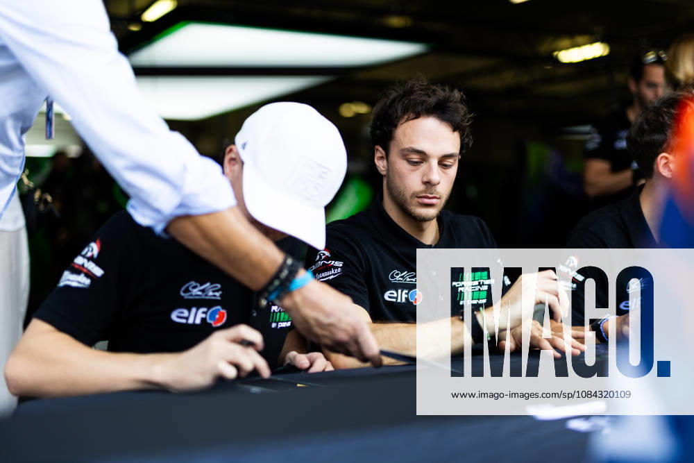 AUTO - ELMS - 4 HOURS OF PORTIMAO 2026 29 ROUSSET Louis (fra), GRAY Oliver (gbr), MASSON Esteban (fra), Forestier Racing by Panis, Oreca 07 - Gibson, LMP2, autograph session, session autographe during the 4 Hours of Portimao 2026, 6th round of the 2026 European Le Mans Series on the Autodromo Internacional do Algarve from October 8 to 10, 2026 in Portimao, Portugal -