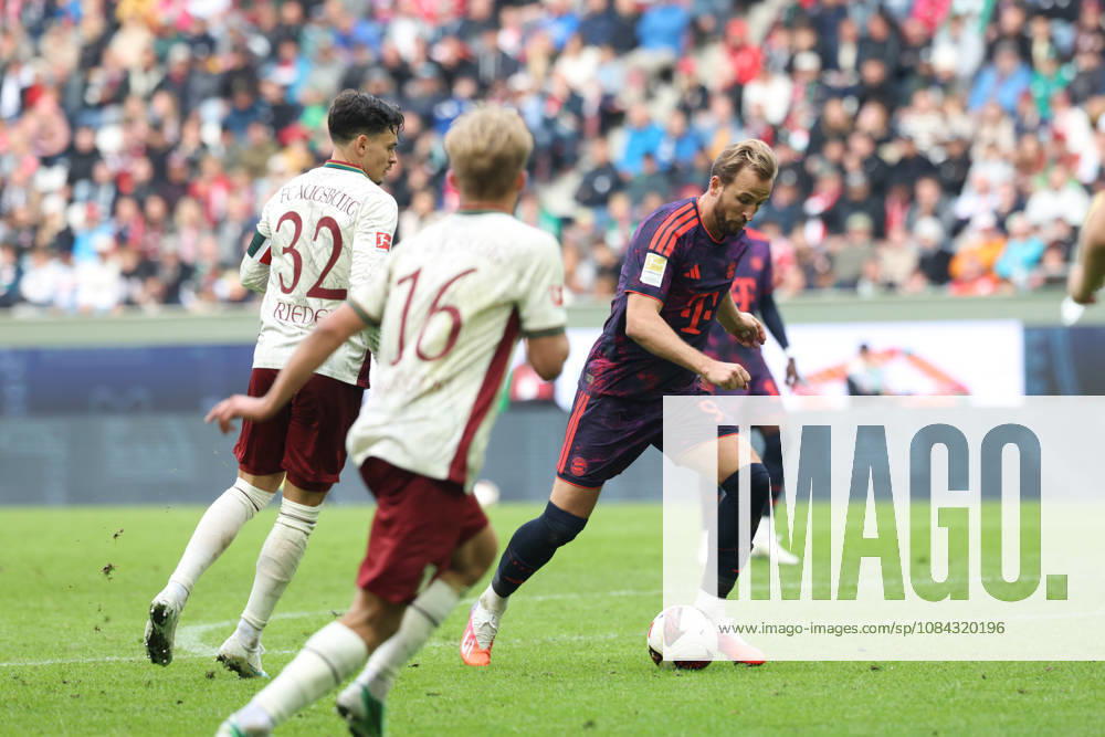 Harry Kane, FC Bayern Munich, 09, GER, FC Augsburg vs. FC Bayern Munich, Soccer, Bundesliga, Matchday 5, 2026–2027 Season, October 10, 2026, DFL and DFB regulations prohibit any use of photographs as image sequences and or quasi-video, GER, FC Augsburg vs. FC Bayern Munich, Soccer, Bundesliga, Matchday 5, 2026–2027 season, October 10, 2026, Augsburg
