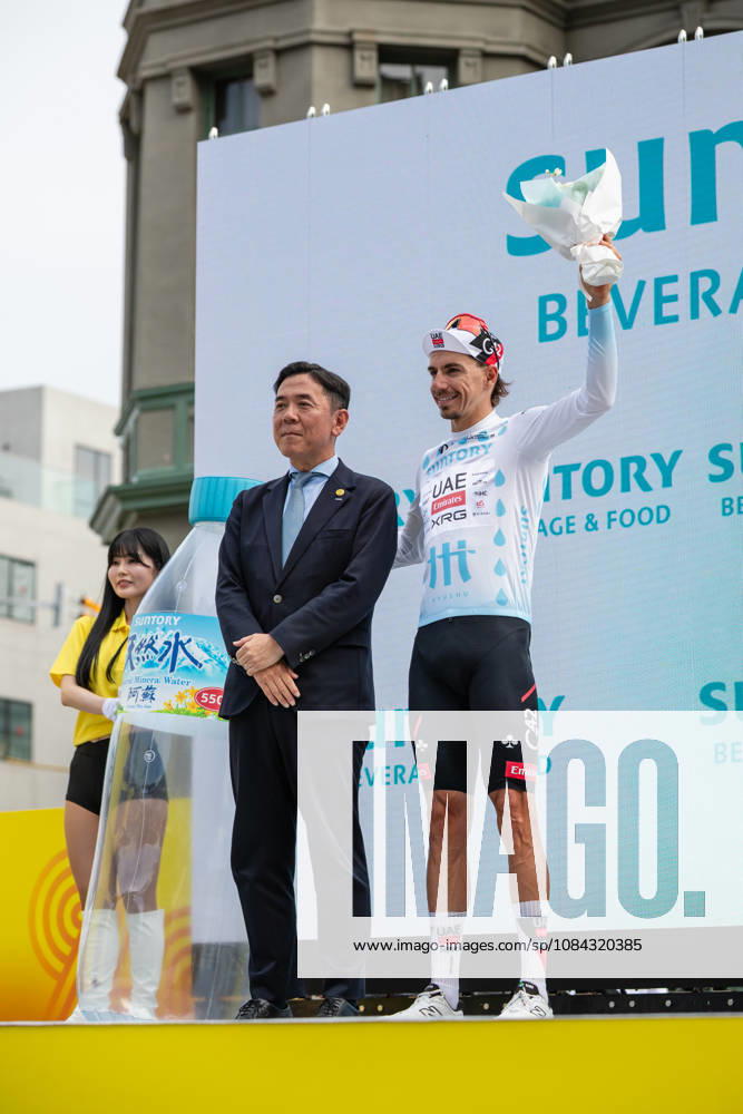 Tour De Kyushu Stage Finishes In Fukuoka s Tenjin For The First Time Matteo Malucelli of XDS Astana Team wins Stage 1 of the Mynavi Tour de Kyushu 2026 at the finish line on Tenjin Bridge in Fukuoka, Japan, on October 10, 2026. The Italian won the 152.0-kilometer Saga-Fukuoka stage in 3 hours 9 minutes 51 seconds, ahead of Luke Mudgway (Li Ning Star) and Alessio Delle Vedove (XDS Astana Team), and took the general and points classification leads. It was the first time the race finished in Tenjin, the commercial heart of Fukuoka, where a parade, stage events and food stalls marked the day. The race, first held in 2023 and part of the UCI Asia Tour (2.1 category), runs October 9-12 through six Kyushu prefectures under the official title We stand with Kumamoto. Mynavi Tour de Kyushu 2026, adopted to support areas affected by the Kumamoto earthquake. Fukuoka Japan