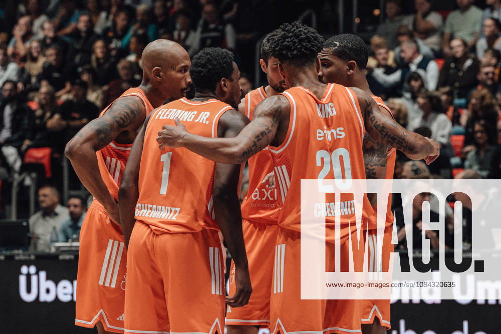 EasyCredit Basketball Bundesliga, Matchday 5, Niners Chemnitz vs. Bayern Munich, October 10, 2026, starting at 4:00 p.m., Chemnitz, Chemnitz Arena. Pictured: Team Niners Chemnitz. easyCredit Basketball Bundesliga, Matchday 5, Niners Chemnitz vs. Bayern Munich, Chemnitz, Saxony, Germany