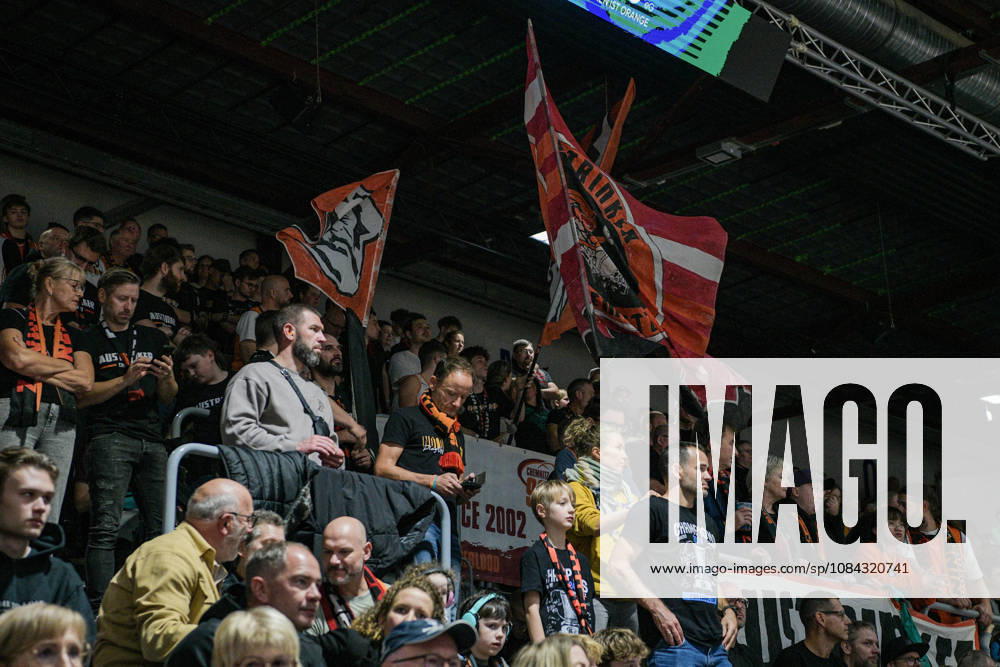 EasyCredit Basketball Bundesliga, Matchday 5, Niners Chemnitz vs. Bayern Munich, October 10, 2026, starting at 4:00 p.m., Chemnitz, Chemnitz Arena. Pictured: Niners Chemnitz fans. easyCredit Basketball Bundesliga, Matchday 5, Niners Chemnitz vs. Bayern Munich, Chemnitz, Saxony, Germany
