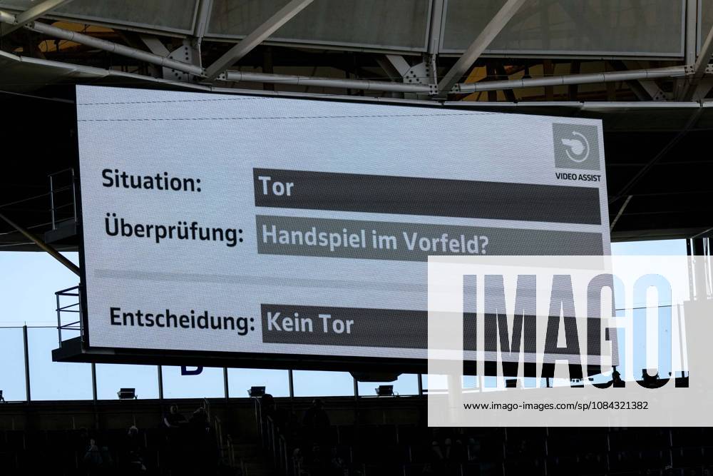 The scoreboard shows it: handball in the build-up, no goal. Following the supposed goal that would have tied the score at 2–2 for HSV, the Video Assistant Referee (VAR), video evidence, video referee, video, play, action, game scene, 10 10 2026, Sinsheim, Germany, soccer, Bundesliga, TSG 1899 Hoffenheim vs. Hamburger SV, DFB and DFL regulations prohibit any use of photographs as image sequences and or quasi-video