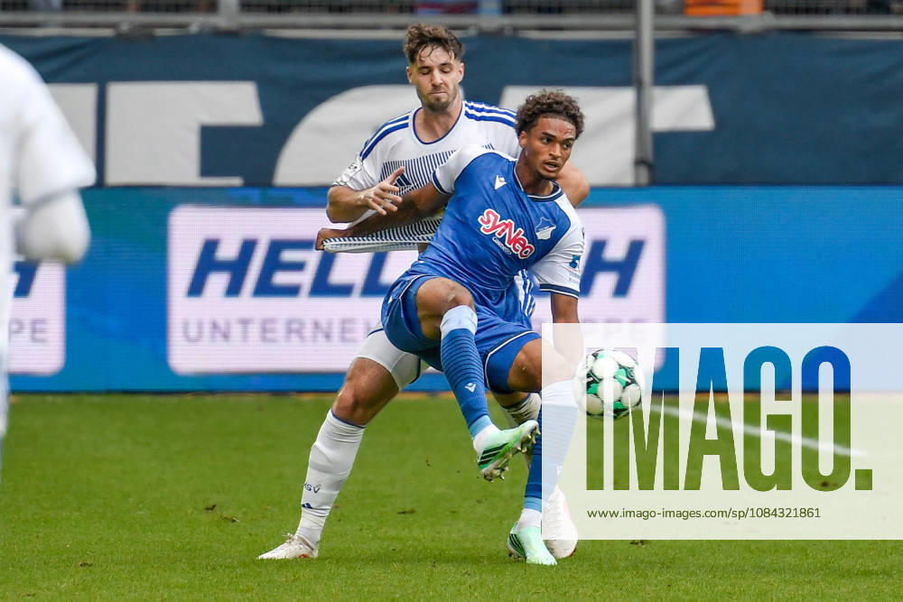 From left: Tobias Fleckstein (Duisburg) vs. Jykese Fields (Hoffenheim) 5 11 10 10 2026 ¢ Soccer ¢ MSV Duisburg vs. TSG 1899 Hoffenheim II, Schauinsland Reisen Arena, Duisburg, DFB and DFL regulations prohibit any use of photographs as image sequences and or quasi-video. NRW, Germany