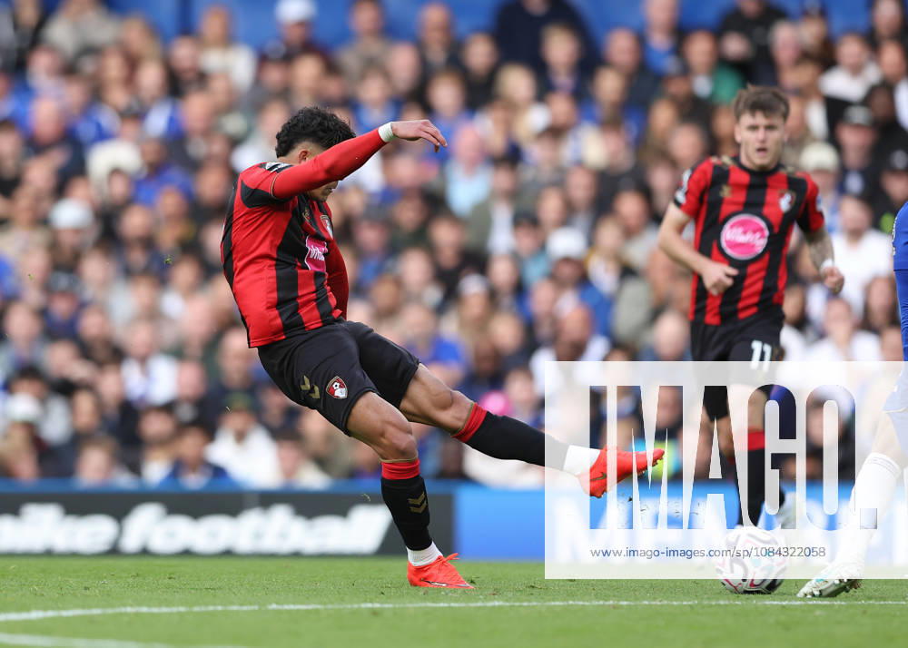 10th October 2026; Stamford Bridge, London, England; Premier League Football, Chelsea versus Bournemouth; Evanilson of AFC Bournemouth takes a shot on goal JohnxPatrickxFletcher