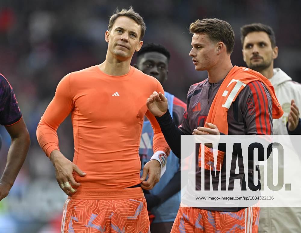 2026–2027 Bundesliga Season, Matchday 5, FC Augsburg vs. FC Bayern Munich, at the WWK Arena in Augsburg; from left: goalkeeper Manuel Neuer of FC Bayern Munich and goalkeeper Jonas Urbig of FC Bayern Munich are disappointed