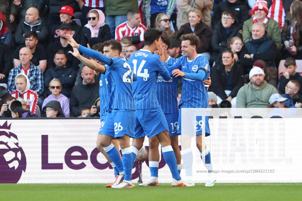 10th October 2026; Stadium of Light, Sunderland, England; Premier League Football, Sunderland versus Brighton and Hove Albion; Maxim De Cuyper of Brighton and Hove Albion celebrates after scoring DavexLofthouse