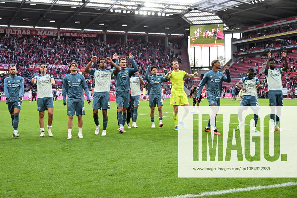 Soccer 1 Bundesliga, FSV Mainz 05 vs. Bayer 04 Leverkusen: Cheering, joy over the victory. DFL and DFB regulations prohibit any use of photographs as image sequences and or quasi-video. Mainz