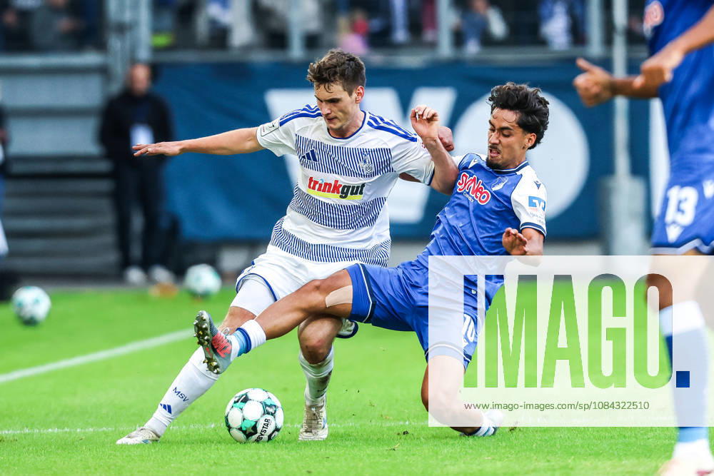 Sports, Soccer, 3rd Division, 2026–2027 Season, Matchday 8: MSV Duisburg vs. TSG 1899 Hoffenheim II, October 10, 2026, Schauinsland Reisen Arena, Martin Ens (MSV Duisburg), 4 (Muhammed Yasin, Batuhan Zor – Hoffenheim), 10 (tackle – Duisburg), Schauinsland Reisen Arena, North Rhine-Westphalia, Germany