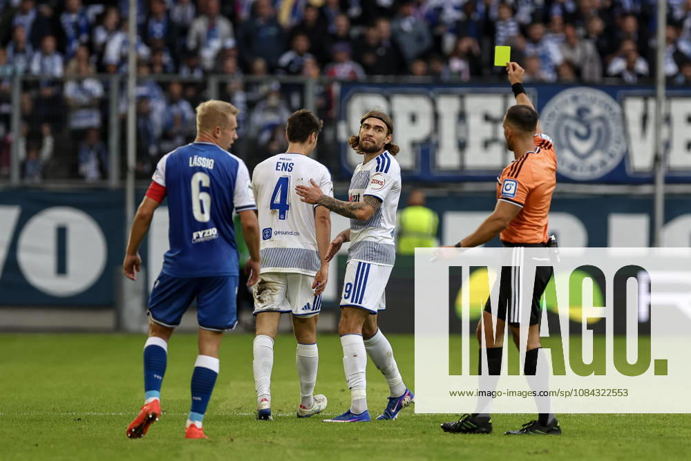 GER, Soccer, Men s, 3rd Division, 2026–2027 Season, MSV Duisburg vs. TSG Hoffenheim II, Joshua Bitter, Duisburg receives a yellow card from referee Leonidas Exuzidis, Duisburg Schauinsland Reisen Arena, North Rhine-Westphalia, Germany