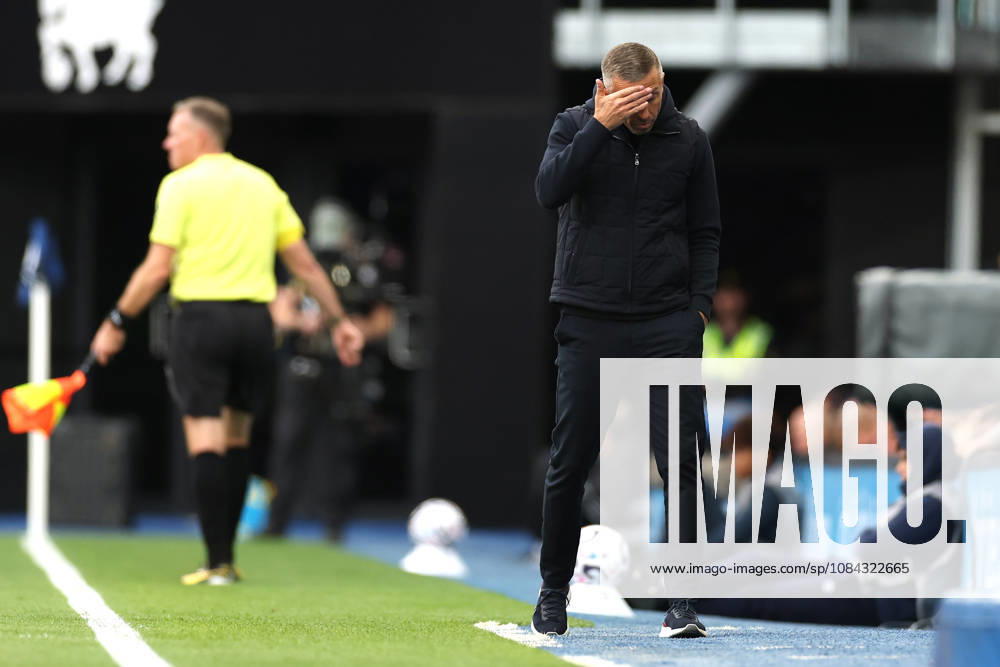 Ipswich Town v Fulham, Premier League Gary O Neil, Manager of Ipswich Town reacts during the Ipswich Town v Fulham Premier League match at Portman Road, Ipswich, England on 10 October 2026 Credit: Tiego Grenho Every Second Media Editorial use only. All images are copyright Every Second Media Limited. No images may be reproduced without prior permission. All rights reserved. Premier League and Football League images are subject to licensing agreements with Football DataCo Limited. see https: www.football-dataco.com