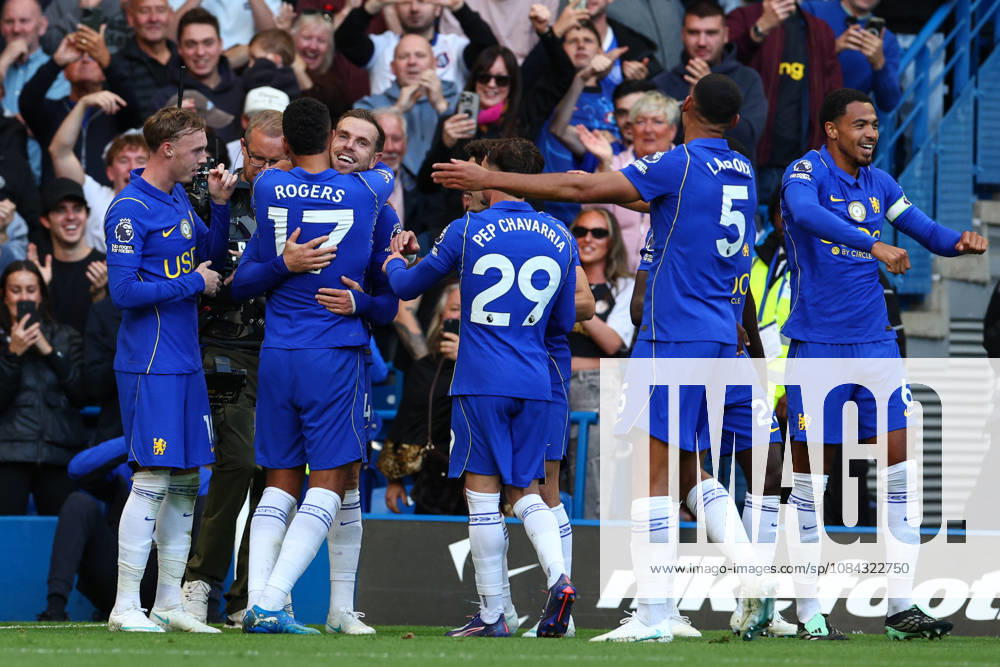 Premier League: Chelsea v AFC Bournemouth LONDON, UK - 10th Oct 2026: Jordan Henderson of Chelsea celebrates scoring his side s fifth goal with team mates during the Premier League match between Chelsea FC and AFC Bournemouth at Stamford Bridge London Stamford Bridge England United Kingdom