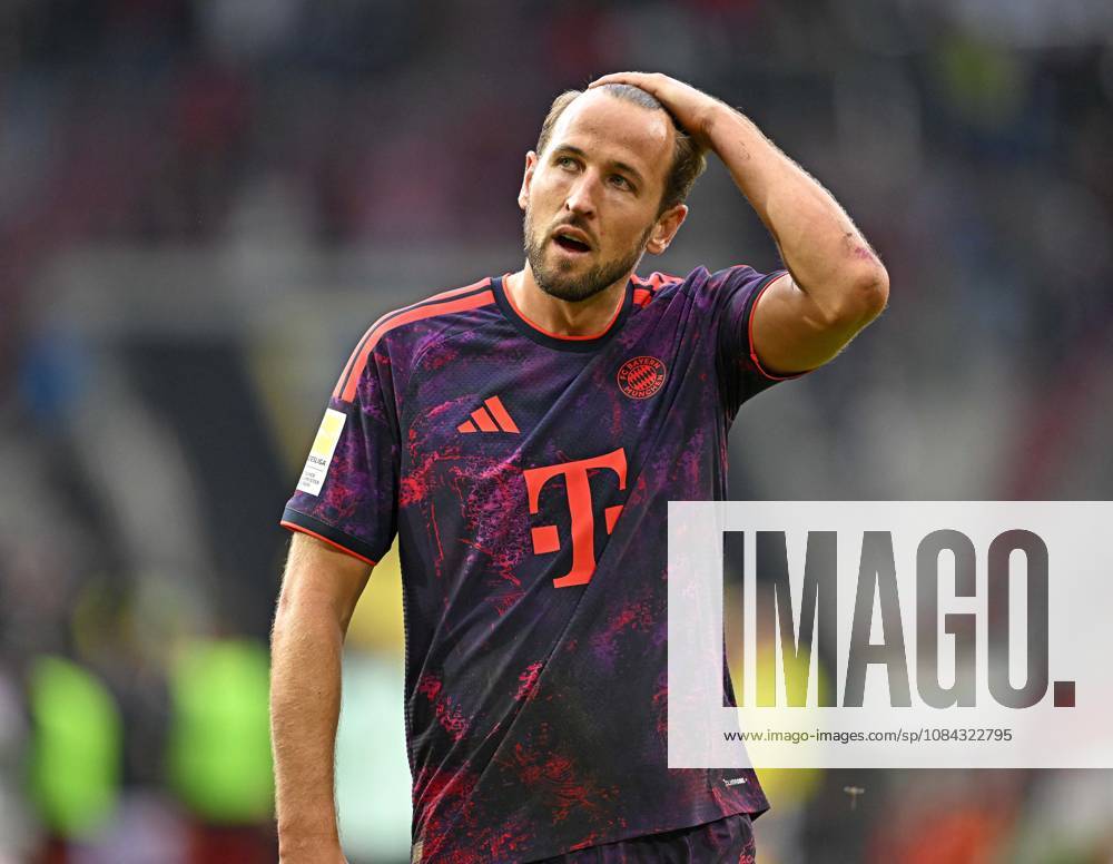 2026–2027 Bundesliga Season, Matchday 5, FC Augsburg vs. FC Bayern Munich, at the WWK Arena in Augsburg; Harry Kane of FC Bayern Munich is disappointed after the game