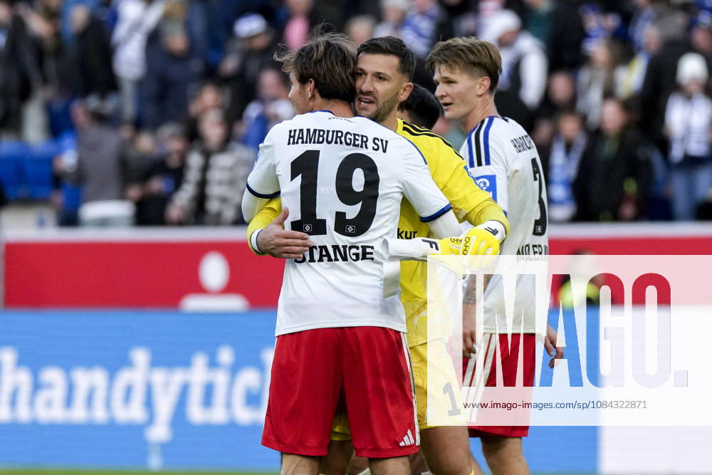 From left: Otto Stange (HSV), 19; Daniel Heuer Fernandes (goalkeeper, HSV), 1; David Möller Wolfe (HSV), 3; players from Hamburger SV (HSV), Celebration after the final whistle, joy over the victory, winners, celebrating, cheering, happy, positive, delighted, optimistic, highlight, action, 10 10 2026, Sinsheim, Germany, soccer, Bundesliga, TSG 1899 Hoffenheim, Hamburger SV, DFB and DFL regulations prohibit any use of photographs as image sequences and or quasi-video