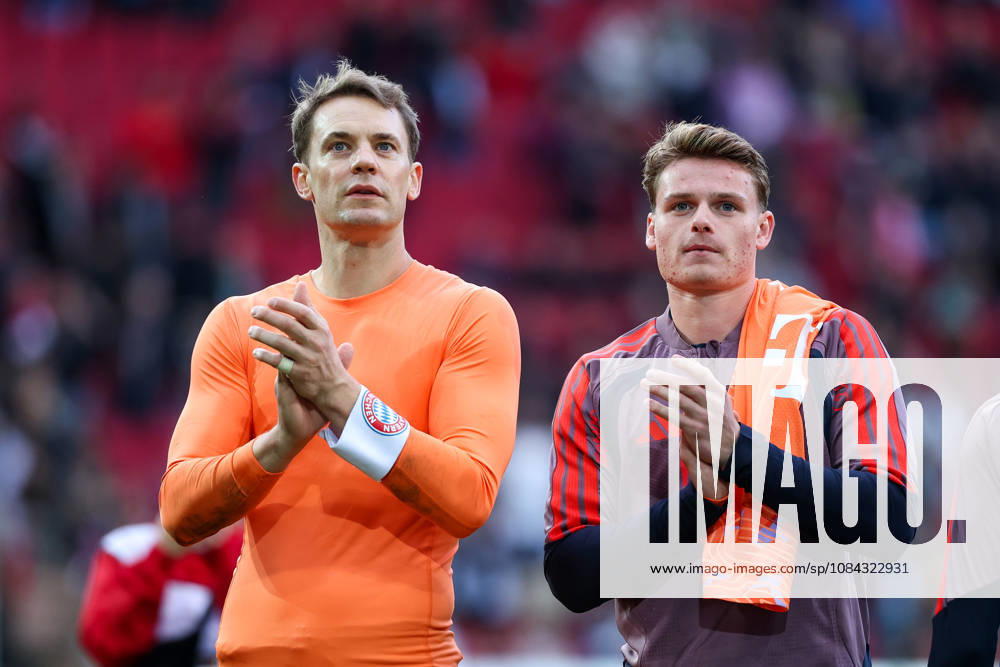 GER, Soccer, Men s, 1st Bundesliga, 2026–2027 season, Matchday 5, FC Augsburg vs. FC Bayern Munich: Manuel Neuer (FC Bayern Munich 1), left; Jonas Urbig (FC Bayern Munich 40), right. DFB and DFL regulations prohibit any use of photographs as image sequences and or quasi-video. Augsburg WWK Arena, Bayern, Germany