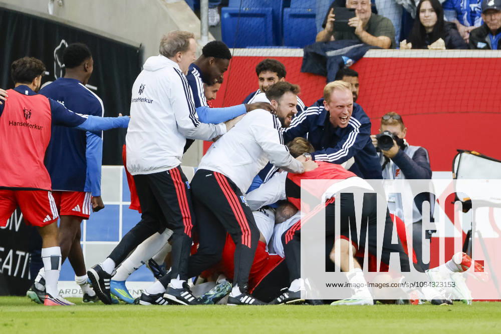 Hamburger SV celebrates a goal in a 2–3 match by Miro Muheim, Hamburger SV, 28, joy, excitement, positive emotions, goal, Germany, soccer, Bundesliga 1, Matchday 5, 2026–2027, TSG Hoffenheim vs. Hamburger SV, October 10, 2026, Sinsheim SNP Arena, Germany