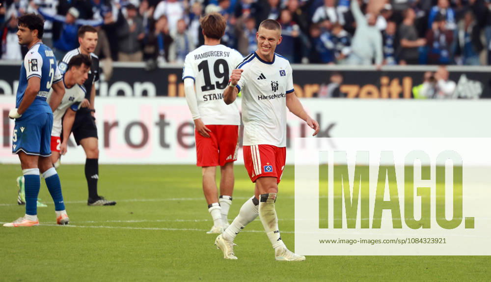 TSG 1899 Hoffenheim vs. Hamburger SV Germany, Sinsheim, October 10, 2026, Soccer, Bundesliga, 2026–2027 Season, TSG 1899 Hoffenheim vs. Hamburger SV, Miro Muheim, Hamburger SV