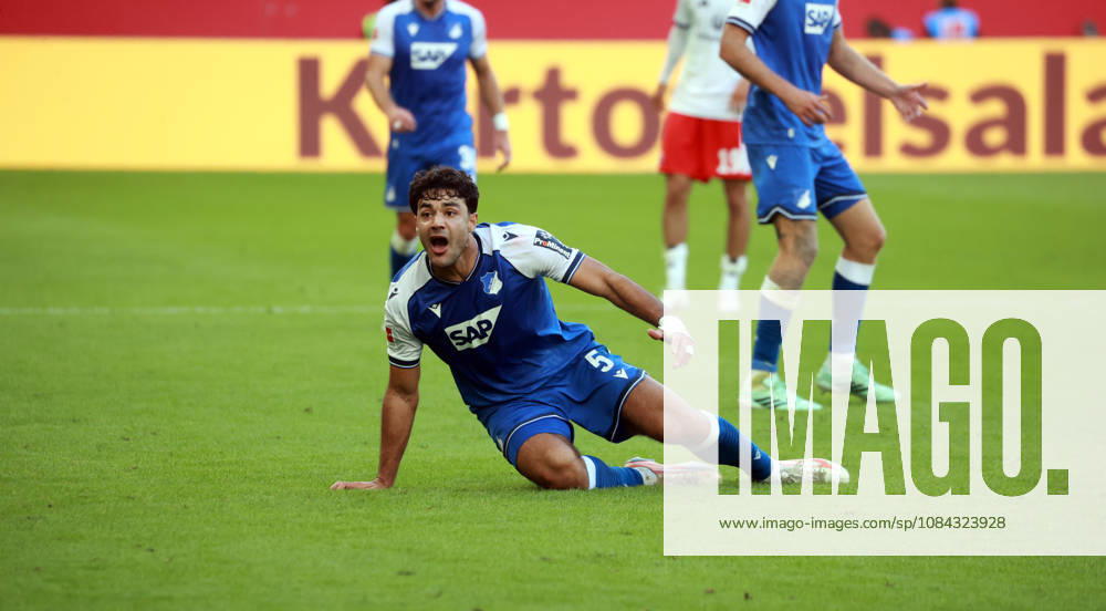 TSG 1899 Hoffenheim Hamburger SV Germany, Sinsheim, October 10, 2026, Soccer, Bundesliga, 2026–2027 season, TSG 1899 Hoffenheim Hamburger SV Ozan Kabak TSG 1899 Hoffenheim