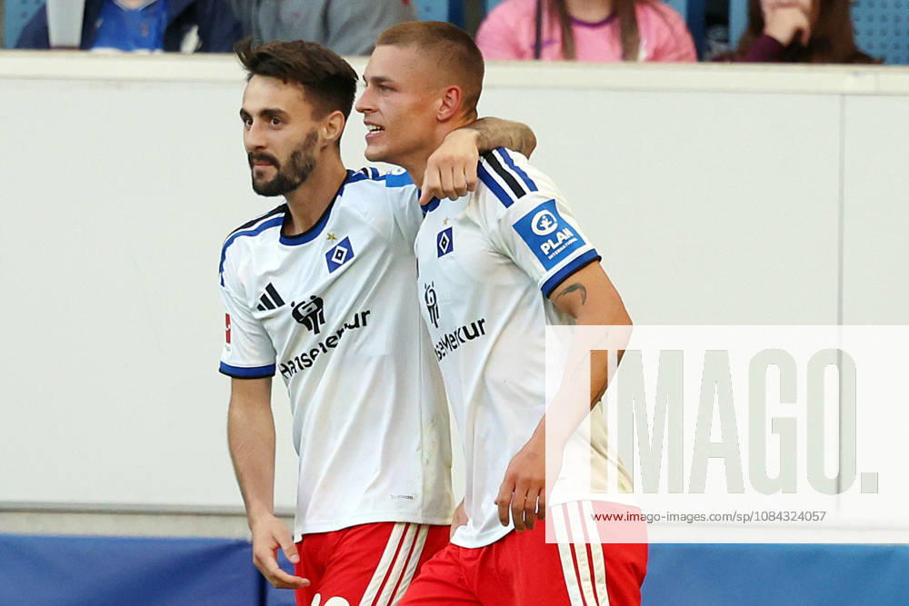 Soccer, Bundesliga 1, TSG 1899 Hoffenheim vs. Hamburger SV: Goal celebration after Miro Muheim’s goal for Hamburger SV, featuring Fabio Vieira. Hamburger SV. DFL. DFB. REGULATIONS PROHIBIT ANY USE OF PHOTOGRAPHS AS IMAGE SEQUENCES AND OR QUASI-VIDEO Sinsheim
