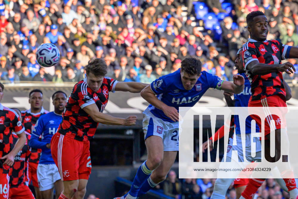 IPSWICH, ENGLAND OCTOBER 10 - Dara O Shea of Ipswich Town scores the team s second goal to make score 2-1 during the Premier League game between Ipswich Town and Fulham at Portman Road on October 10, 2026 in Ipswich, England. (Photo by Keeran Marquis Sports Press Photo)