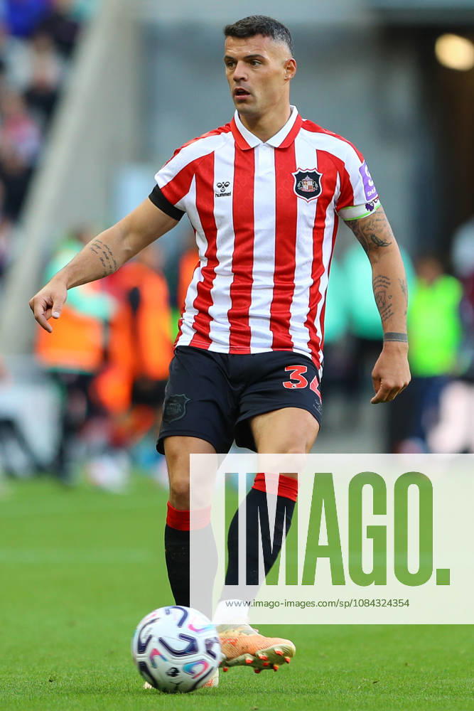 SUNDERLAND, ENGLAND, OCTOBER 10: Granit Xhaka of Sunderland AFC passes the ball during a Premier League 2026-27 match between Sunderland AFC and Brighton & Hove Albion at the Stadium of Light on October 10, 2026 in Sunderland, England. (Photo by Zach Forster Sports Press Photo)