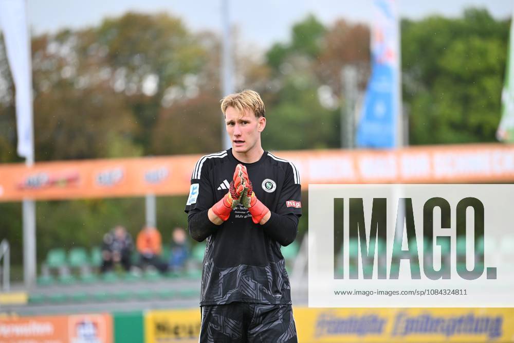 Soccer Season 2026–2027 Bavarian Regional League Matchday 04 SpVgg Ansbach 1 FC Nuremberg FCN II Club DoGe