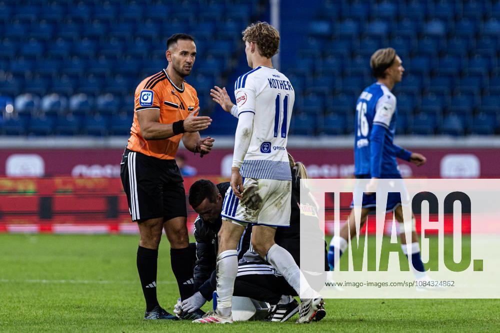 3rd Division: MSV Duisburg vs. TSG Hoffenheim II, October 10, 2026. Referee Leonidas Exuzidis receives medical attention, Dominik Kother, MSV Duisburg, 11, 3rd Division, Matchday 8, MSV Duisburg vs. TSG Hoffenheim II, Schauinsland Reisen Arena, Duisburg, October 10, 2026. DFB regulations prohibit any use of photographs as image sequences and or quasi-video.