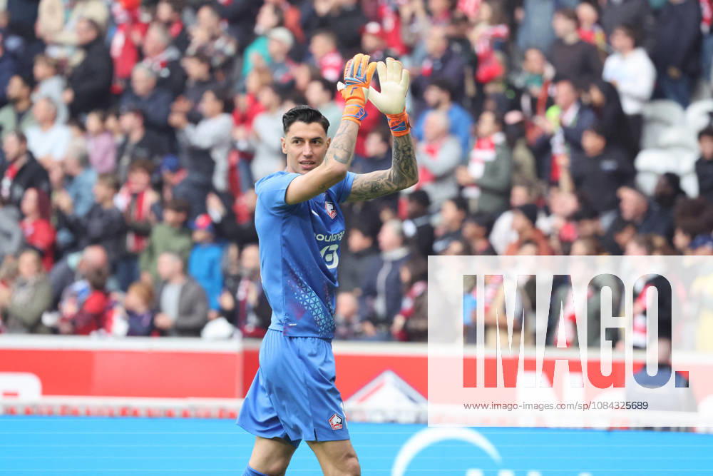 Joie de Berke ÖZER (LOSC Lille) apres le but de Dïlane BAKWA (LOSC Lille) lors du match LOSC Lille vs Le Havre, Ligue 1, Decathlon Arena stade Pierre Mauroy, le 10 octobre 2026 - photo Laurent Sanson PsnewZ