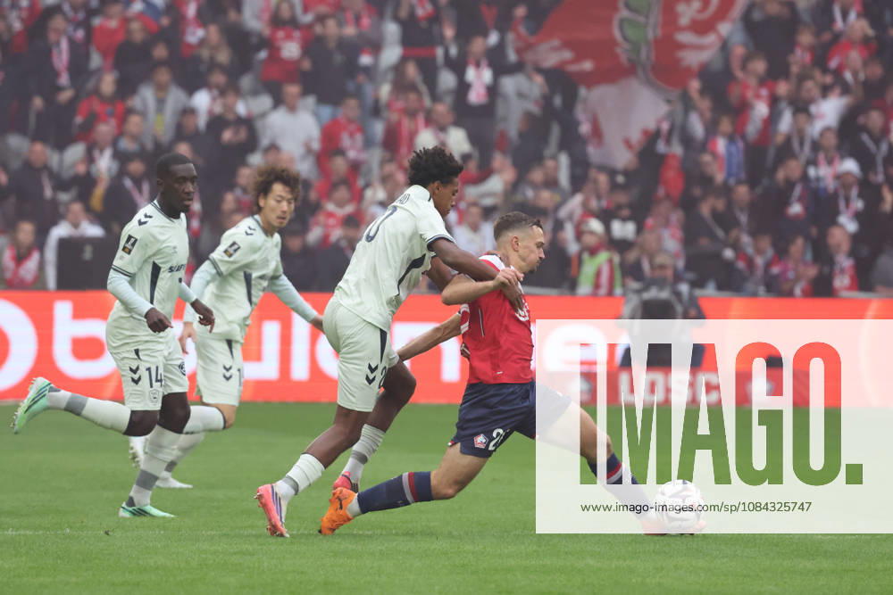 Romain PERRAUD (LOSC Lille) lors du match LOSC Lille vs Le Havre, Ligue 1, Decathlon Arena stade Pierre Mauroy, le 10 octobre 2026 - photo Laurent Sanson PsnewZ