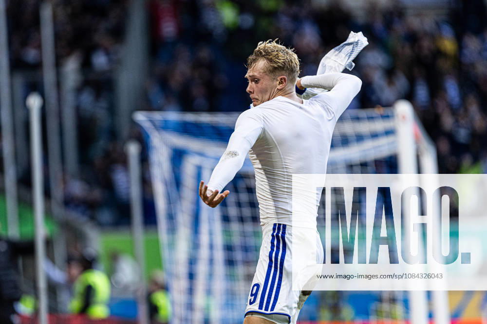 3rd Division: MSV Duisburg vs. TSG Hoffenheim II, October 10, 2026. MSV Duisburg celebrates the goal—3–2 by Peter Remmert of MSV Duisburg, October 3, 2026, 3rd Division, Matchday 8: MSV Duisburg vs. TSG Hoffenheim II at Schauinsland Reisen Arena, Duisburg. DFB regulations prohibit any use of photographs as image sequences and or quasi-video.
