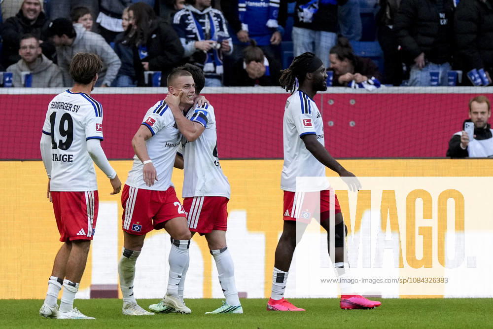 From left: Otto Stange (HSV), 19; goal scorer Miro Muheim (HSV), 28; Nicolas Capaldo (HSV), 24; Terem Moffi (HSV), 9; players from Hamburger SV (HSV) celebrating the goal that made it 2–3, Celebration, goal celebration, scoring a goal, celebrating the goal, goal, celebration, celebrating the goal, joy, happiness, happy, optimistic, positive, game scene, highlight, action, 10 10 2026, Sinsheim, Germany, soccer, Bundesliga, TSG 1899 Hoffenheim vs. Hamburger SV, DFB and DFL regulations prohibit any use of photographs as image sequences and or quasi-video
