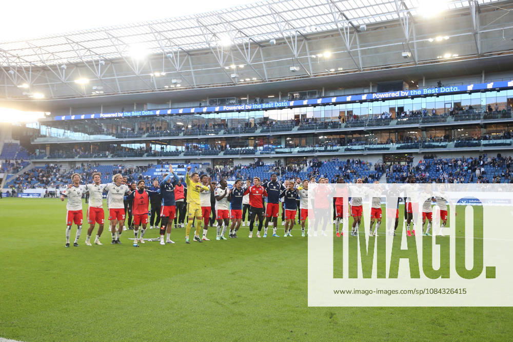 Soccer, Bundesliga 1, TSG 1899 Hoffenheim vs. Hamburger SV: HSV team and players celebrating after the match ends DFL DFB REGULATIONS PROHIBIT ANY USE OF PHOTOGRAPHS AS IMAGE SEQUENCES AND OR QUASI-VIDEO Sinsheim