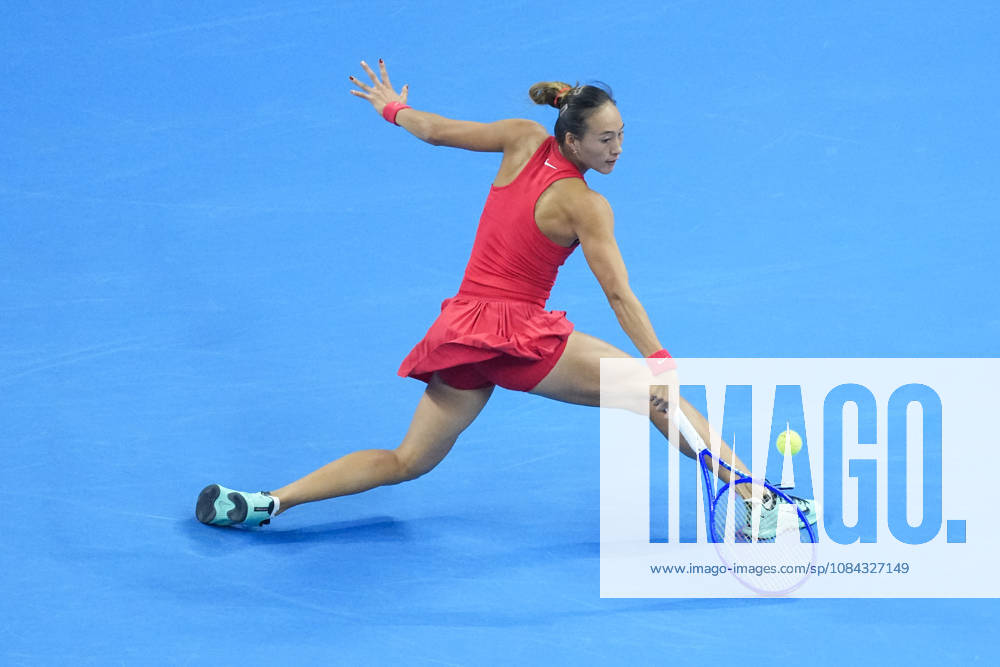 (261010) -- BEIJING, Oct. 10, 2026 -- Zheng Qinwen hits a return during the women s singles semifinal between Zheng Qinwen of China and Elise Mertens of Belgium at 2026 China Open tennis tournament in Beijing, China, Oct. 10, 2026. ) (SP)CHINA-BEIJING-TENNIS-CHINA OPEN-WOMEN S SINGLES-SEMIFINAL (CN) JuxHuanzong