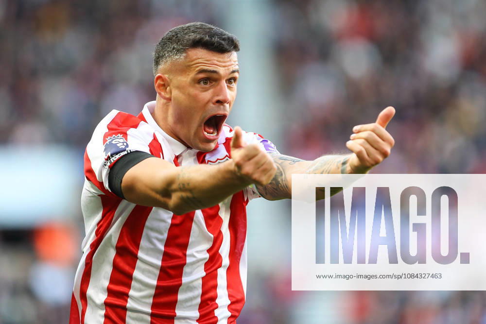 SUNDERLAND, ENGLAND, OCTOBER 10: Granit Xhaka of Sunderland AFC gestures for the ball during a Premier League 2026-27 match between Sunderland AFC and Brighton & Hove Albion at the Stadium of Light on October 10, 2026 in Sunderland, England. (Photo by Zach Forster Sports Press Photo)