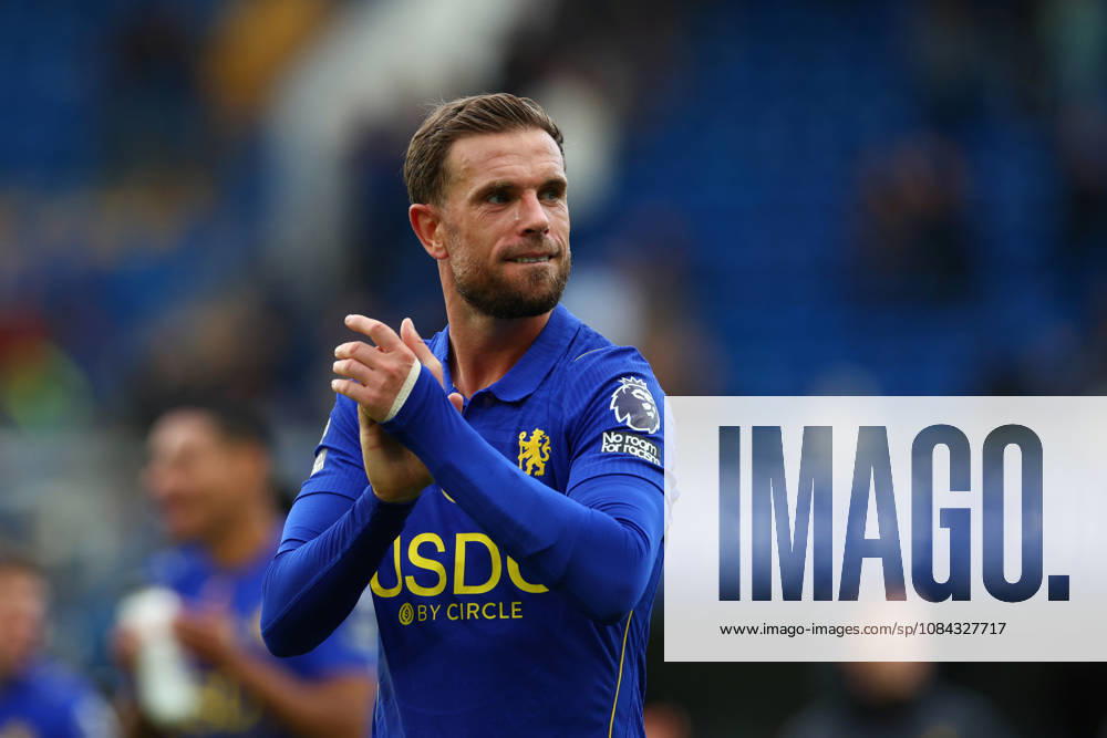 Premier League: Chelsea v AFC Bournemouth LONDON, UK - 10th Oct 2026: Jordan Henderson of Chelsea applauds the fans after the Premier League match between Chelsea FC and AFC Bournemouth at Stamford Bridge London Stamford Bridge England United Kingdom