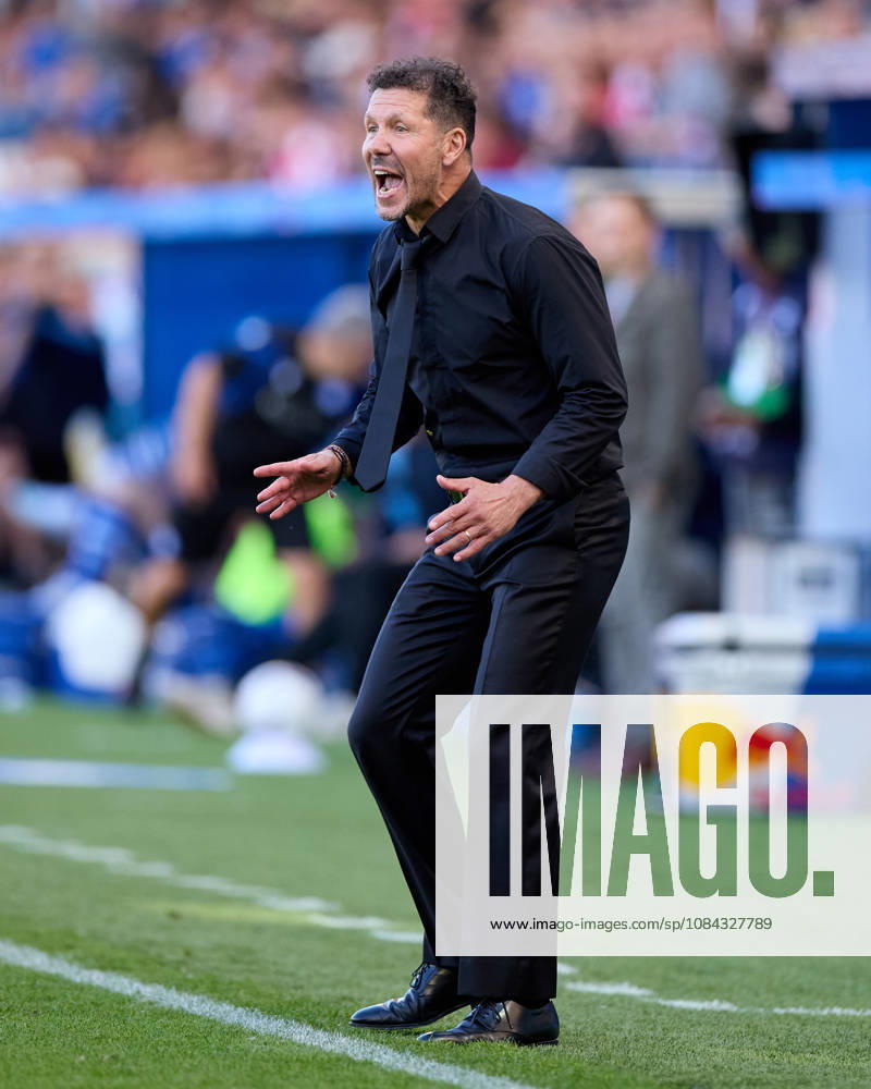 Diego Pablo Cholo Simeone head coach of Atletico de Madrid reacts during the LaLiga EA Sports match between Deportivo Alaves and Atletico de Madrid at Mendizorrotza on October 10, 2026, in Vitoria, Spain. Deportivo Alaves V Atletico De Madrid - La Liga EA Sports - ZUMAa181 20261010_zaa_a181_057