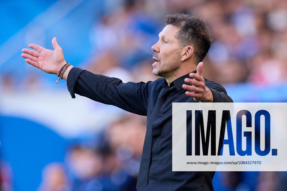 Diego Pablo Cholo Simeone head coach of Atletico de Madrid reacts during the LaLiga EA Sports match between Deportivo Alaves and Atletico de Madrid at Mendizorrotza on October 10, 2026, in Vitoria, Spain. Vitoria Spain - ZUMAa181 20261010_zaa_a181_053