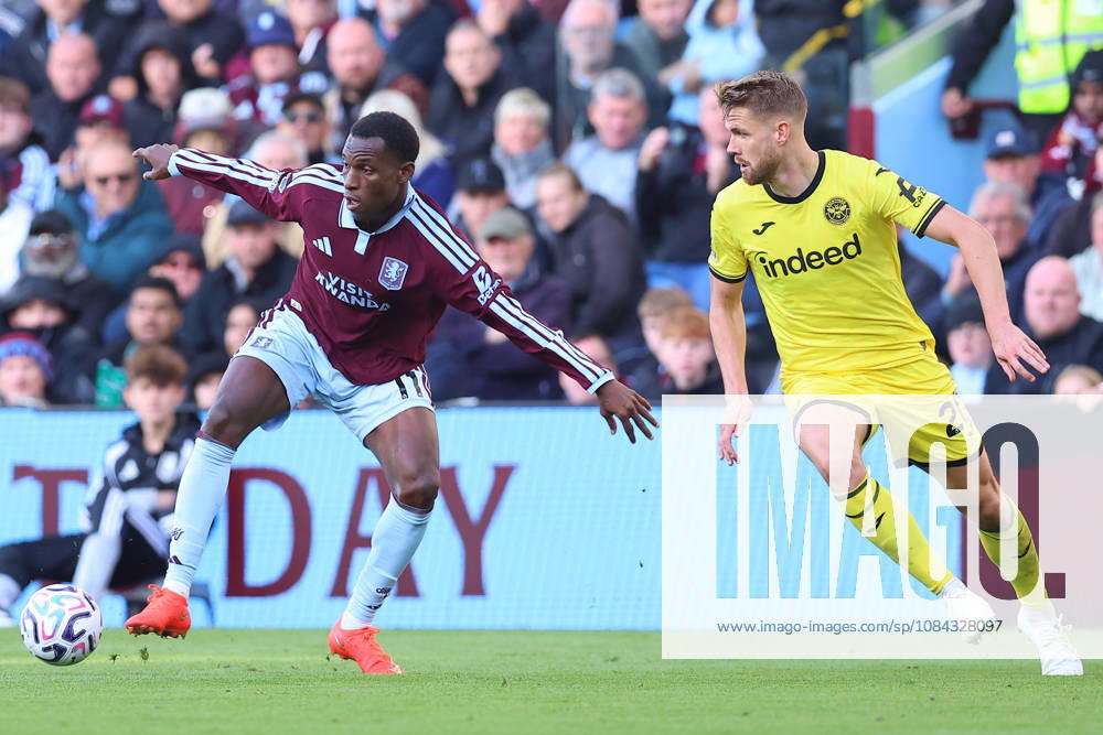 Aston Villa v Brentford, Premier League Nicolas Jackson of Aston Villa and Kristoffer Ajer of Brentford FC battle for possession during the Aston Villa v Brentford Premier League match at Villa Park, Birmingham, England on 10 October 2026 Credit: Ryan Crockett Every Second Media Editorial use only. All images are copyright Every Second Media Limited. No images may be reproduced without prior permission. All rights reserved. Premier League and Football League images are subject to licensing agreements with Football DataCo Limited. see https: www.football-dataco.com