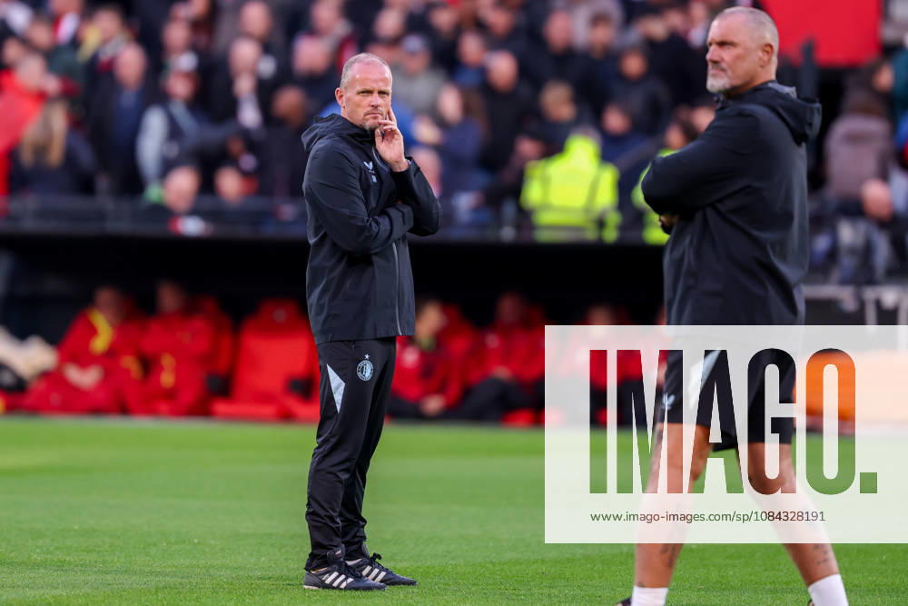 2026-10-10 Feyenoord v AZ Alkmaar - Dutch Eredivisie ROTTERDAM, NETHERLANDS - OCTOBER 10: Assistent coach Sipke Hulshoff of Feyenoord looks on during the Dutch Eredivisie match between Feyenoord and AZ Alkmaar at Stadion Feijenoord on October 10, 2026 in Rotterdam, Netherlands. Rotterdam Stadion Feijenoord Netherlands Content not available for redistribution in The Netherlands directly or indirectly through any third parties.