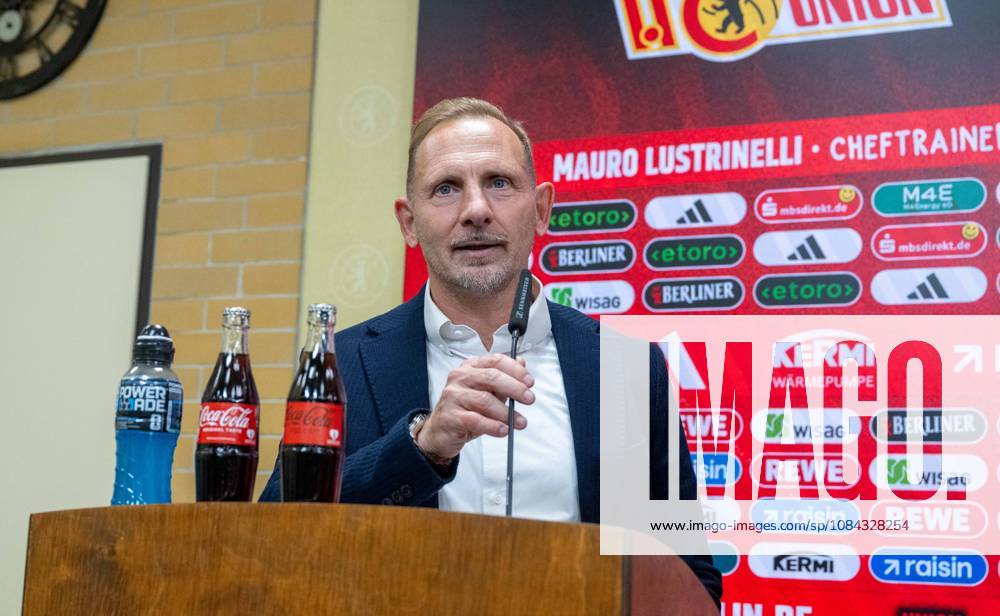 Soccer, Men s, 2026–2027 Season, Bundesliga 1, Matchday 5, 1. FC Union Berlin vs. SV 07 Elversberg, Coach Mauro Lustrinelli (1. FC Union Berlin), October 10, 2026,