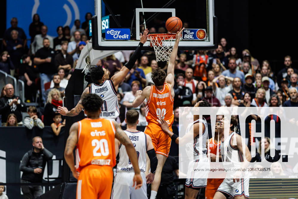 GER, BBL, easyCredit Basketball Bundesliga, Chemnitz, Niners Chemnitz vs. FC Bayern Munich Basketball, Jannis von Seckendorff, Niners Chemnitz, 90, Chemnitz Messe, Chemnitz, Saxony, Germany