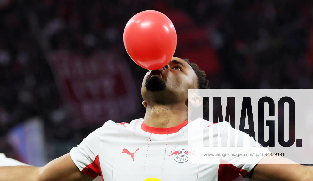 RB Leipzig vs. Frankfurt, Bundesliga, Leipzig, October 10, 2026, Red Bull Arena, Soccer, Bundesliga 1, Matchday 5, RB Leipzig vs. SG Eintracht Frankfurt, Pictured: Goal by RB Leipzig’s Christopher Nkunku in the 28th minute; RBL scores to make it 1–0 and celebrates, For editorial use only, DFL and DFB regulations prohibit any use of photographs as image sequences and or quasi-video,