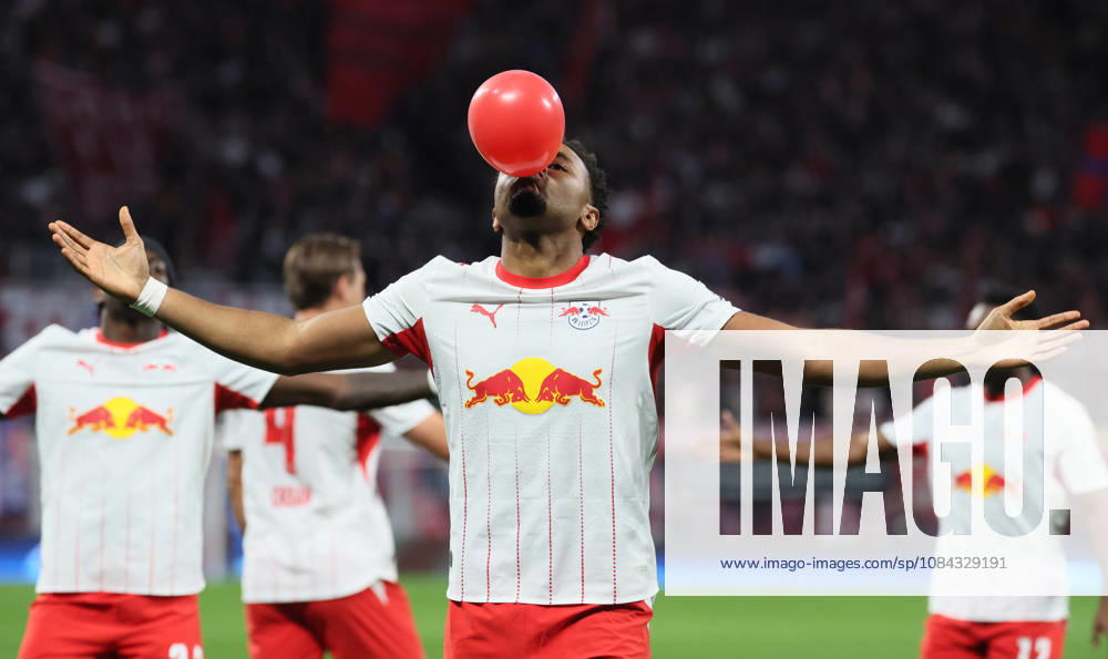 RB Leipzig vs. Frankfurt, Bundesliga, Leipzig, October 10, 2026, Red Bull Arena, Soccer, Bundesliga 1, Matchday 5, RB Leipzig vs. SG Eintracht Frankfurt, Pictured: Goal by RB Leipzig’s Christopher Nkunku in the 28th minute; RBL scores to make it 1–0 and celebrates, For editorial use only, DFL and DFB regulations prohibit any use of photographs as image sequences and or quasi-video,