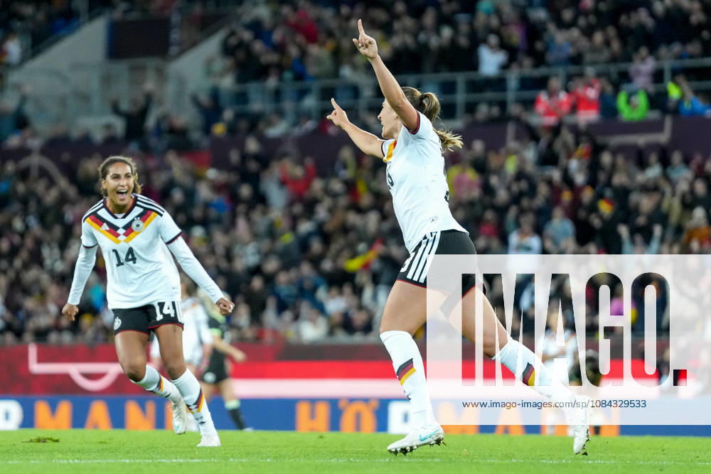 Cora Zicai, Germany Women s National Team, 14, Melissa Kössler Melissa Koessler Germany Women s National Team, 18 Goal celebration, Emotions, Shot on goal, Finish, Goal scored, Goal, Hit, Germany, Soccer, International match, Friendly match, Exhibition match, 2026 2027, Germany vs. Australia, October 9, 2026, BBBank Wildpark, Karlsruhe, Baden-Württemberg, Germany