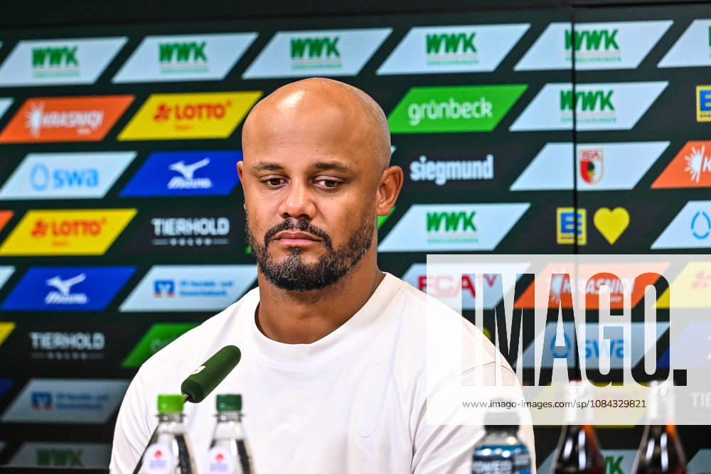 Germany, Soccer, Men s, Bundesliga 1, Matchday 5, FC Augsburg vs. FC Bayern Munich, Vincent Kompany (Bayern Munich), Post-match press conference, Augsburg WWK Arena, Bayern, Germany