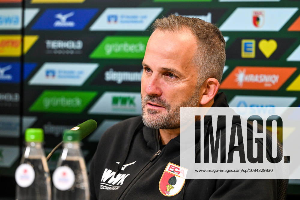 GER, Soccer, Men s, Bundesliga 1, Matchday 5, FC Augsburg vs. FC Bayern Munich, Manuel Baum (FC Augsburg), Post-match press conference, Augsburg WWK Arena, Bayern, Germany
