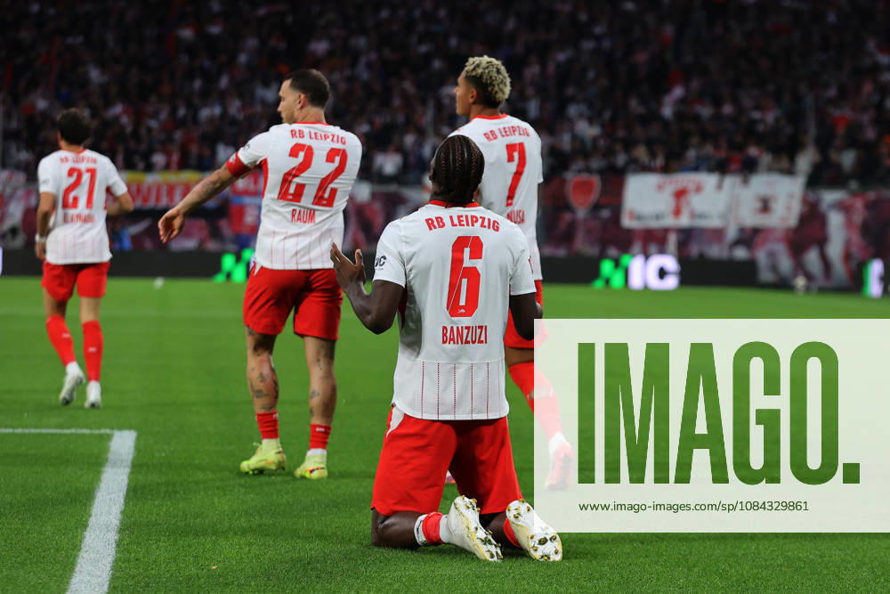 Soccer, Bundesliga 1, RB Leipzig vs. Eintracht Frankfurt: Goal celebration after Ezechiel Banzuzi scored the 1–0 goal for RB Leipzig. DFL and DFB regulations prohibit any use of photographs as image sequences and or quasi-video. Leipzig