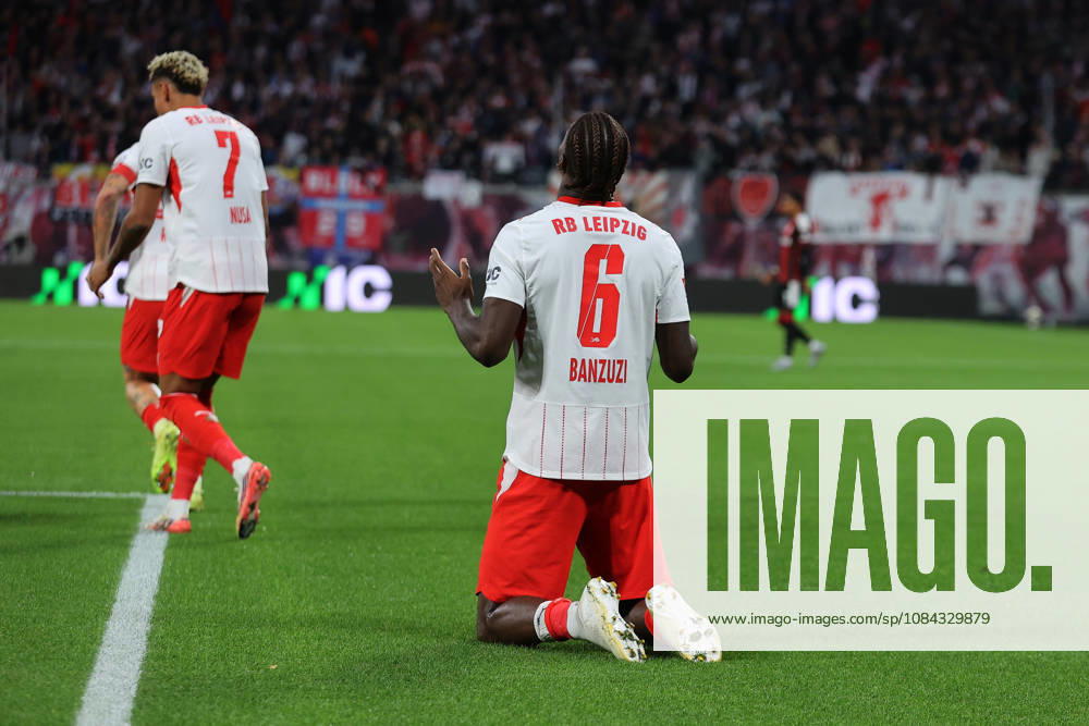 Soccer, Bundesliga 1, RB Leipzig vs. Eintracht Frankfurt: Goal celebration after Ezechiel Banzuzi scored the 1–0 goal for RB Leipzig. DFL and DFB regulations prohibit any use of photographs as image sequences and or quasi-video. Leipzig